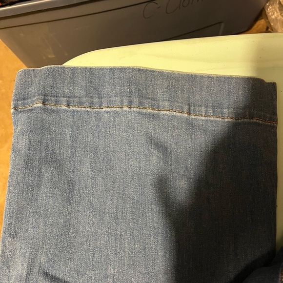 Express wide leg zipper side size 6 regular - Picture 2 of 9